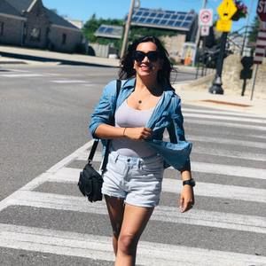 Meet your Posher, Neha